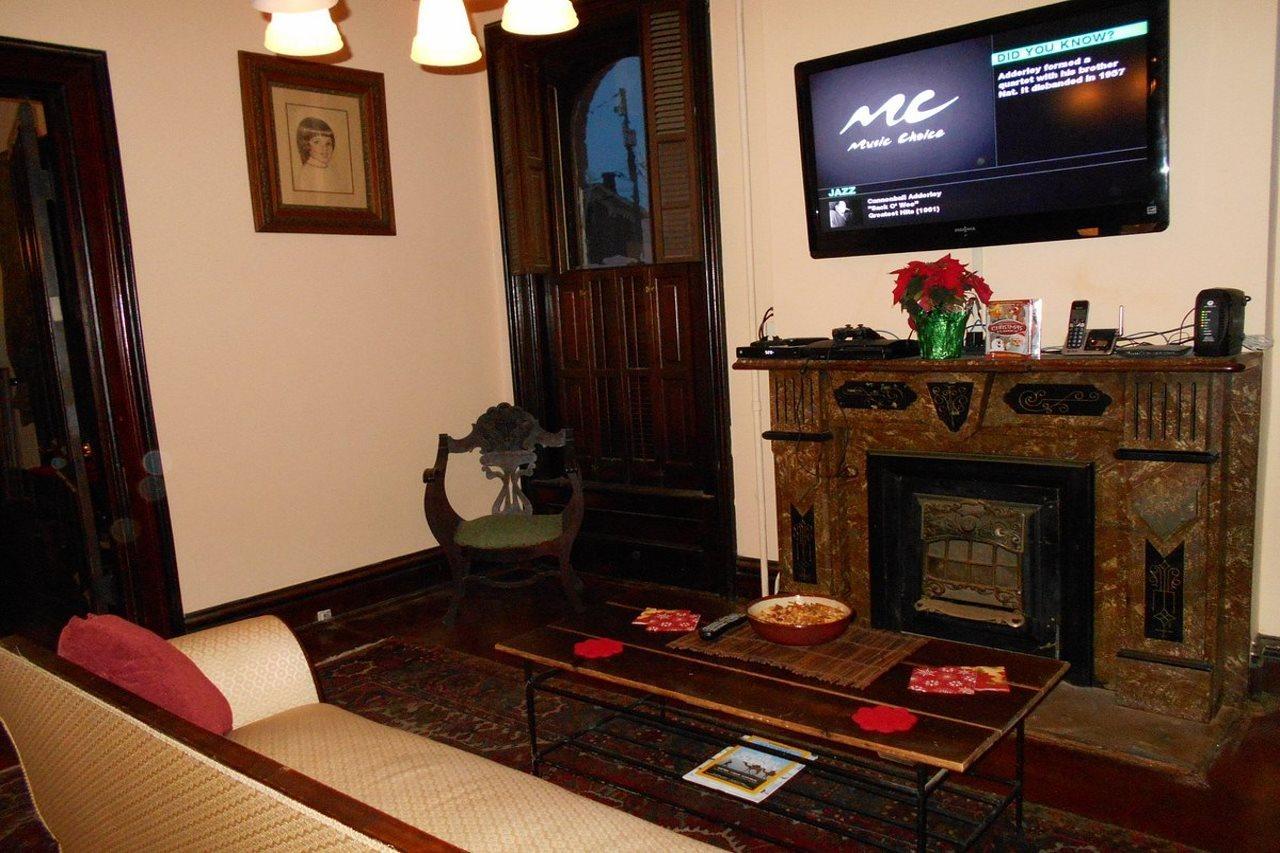 The Mitchell House Bed And Breakfast Circleville Exterior photo