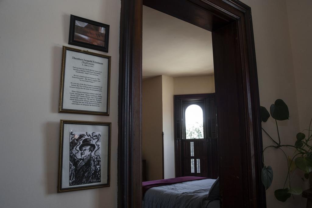 The Mitchell House Bed And Breakfast Circleville Exterior photo